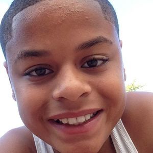 Meet your Posher, Adrian